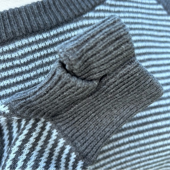Lululemon Devi Crew Sweater Heathered Dark Grey / Heathered Light Grey | Size 8 - Picture 9 of 12